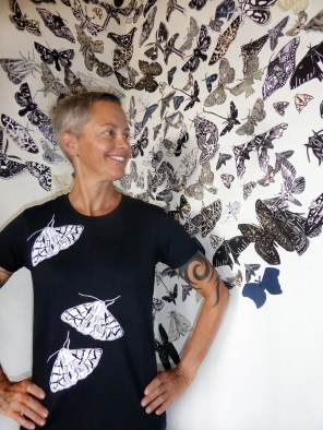 Roni_Henning_Moth_Tshirt_Hilary_Lorenz